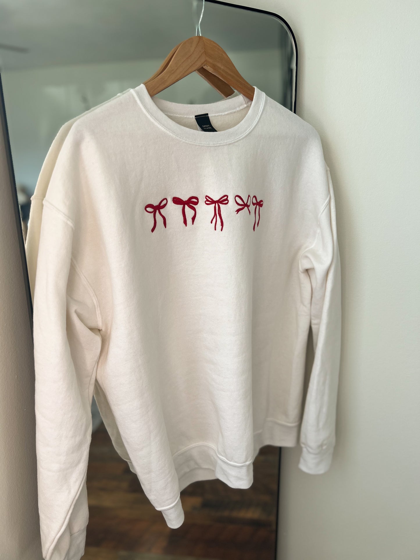 Bow Crewneck