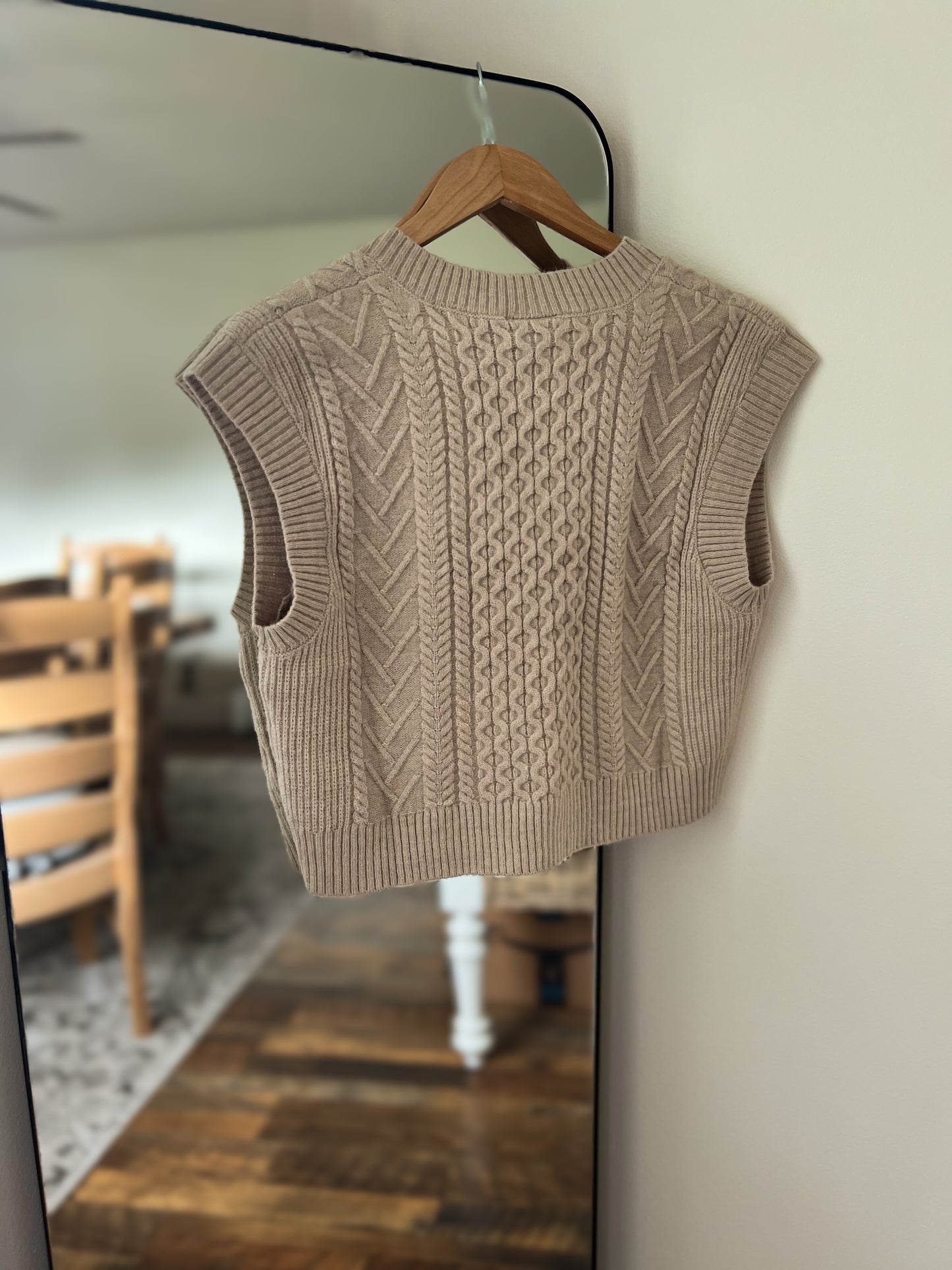 V-Neck Sweater vest